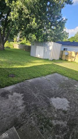 4614 Runyon Lake Drive W Greenwood IN 46143