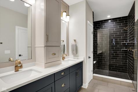 906 Berkhamsted Lane Carmel IN 46032