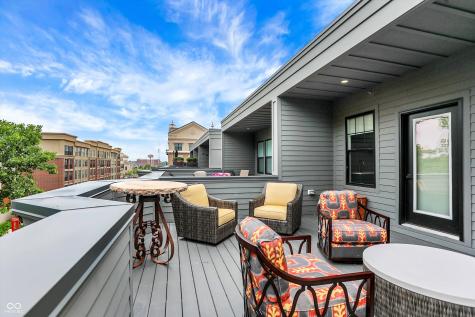 906 Berkhamsted Lane Carmel IN 46032