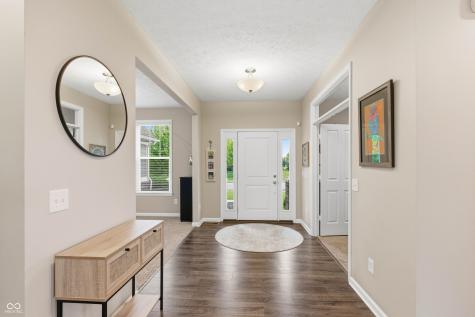 561 Windborough Brownsburg IN 46112