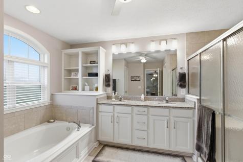 561 Windborough Brownsburg IN 46112