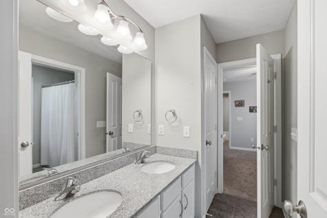 561 Windborough Brownsburg IN 46112