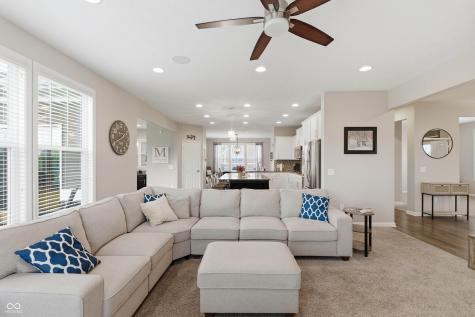 561 Windborough Brownsburg IN 46112