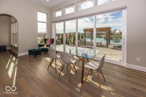 4305 Prairie Falcon Drive Zionsville IN 46077