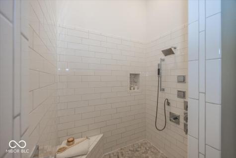 4305 Prairie Falcon Drive Zionsville IN 46077