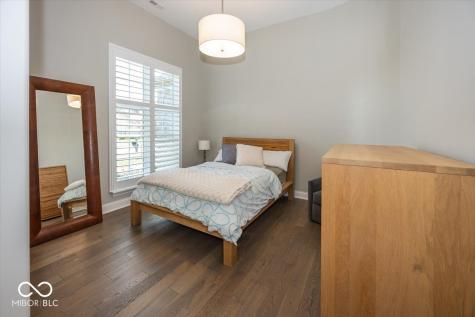4305 Prairie Falcon Drive Zionsville IN 46077