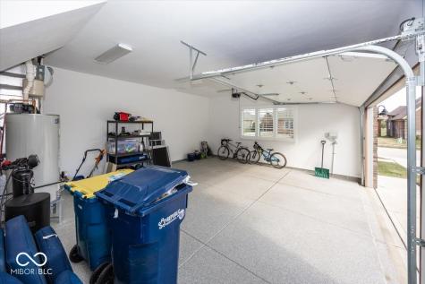 4305 Prairie Falcon Drive Zionsville IN 46077