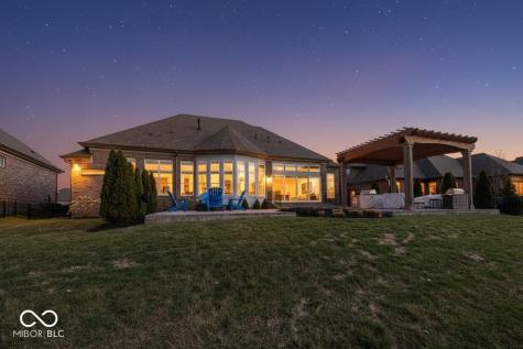 4305 Prairie Falcon Drive Zionsville IN 46077