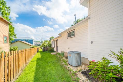 211 Taylor Street Pendleton IN 46064