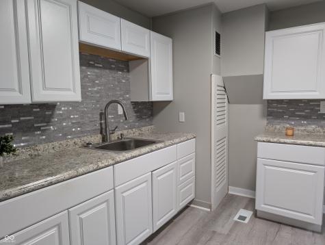 219 E Perry Street Versailles IN 47042