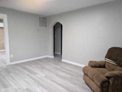 219 E Perry Street Versailles IN 47042