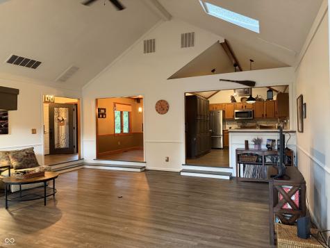 10011 Harbour Pines Court Indianapolis IN 46256