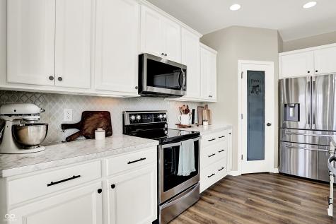 2288 Lingerman Court Avon IN 46123