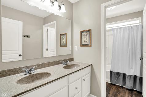 2288 Lingerman Court Avon IN 46123