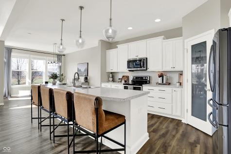 2288 Lingerman Court Avon IN 46123
