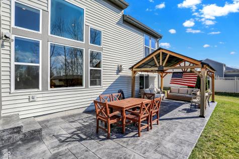 2288 Lingerman Court Avon IN 46123