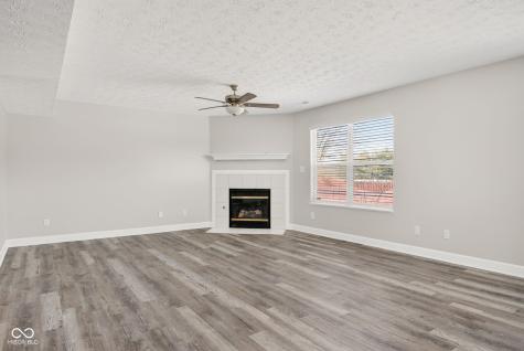 5201 Mesa Verde Drive Indianapolis IN 46237