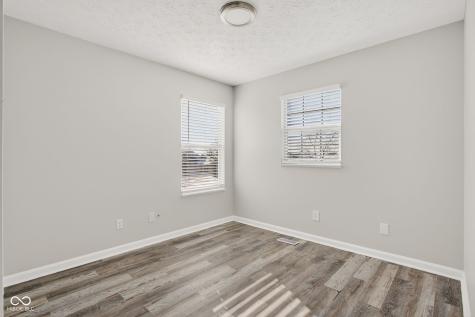 5201 Mesa Verde Drive Indianapolis IN 46237