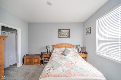 305 Waterford Lane Pendleton IN 46064