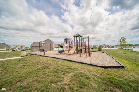 305 Waterford Lane Pendleton IN 46064