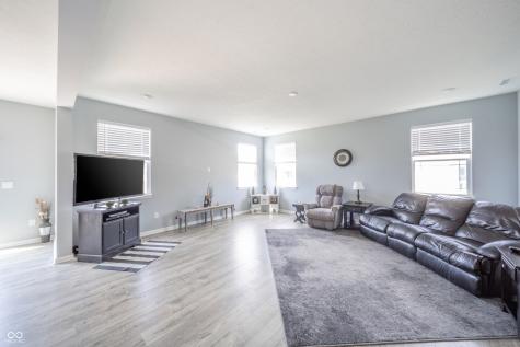 305 Waterford Lane Pendleton IN 46064