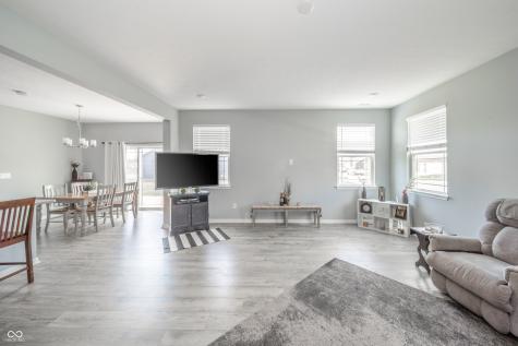305 Waterford Lane Pendleton IN 46064