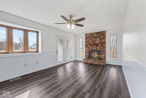 7711 N 140 E Alexandria IN 46001