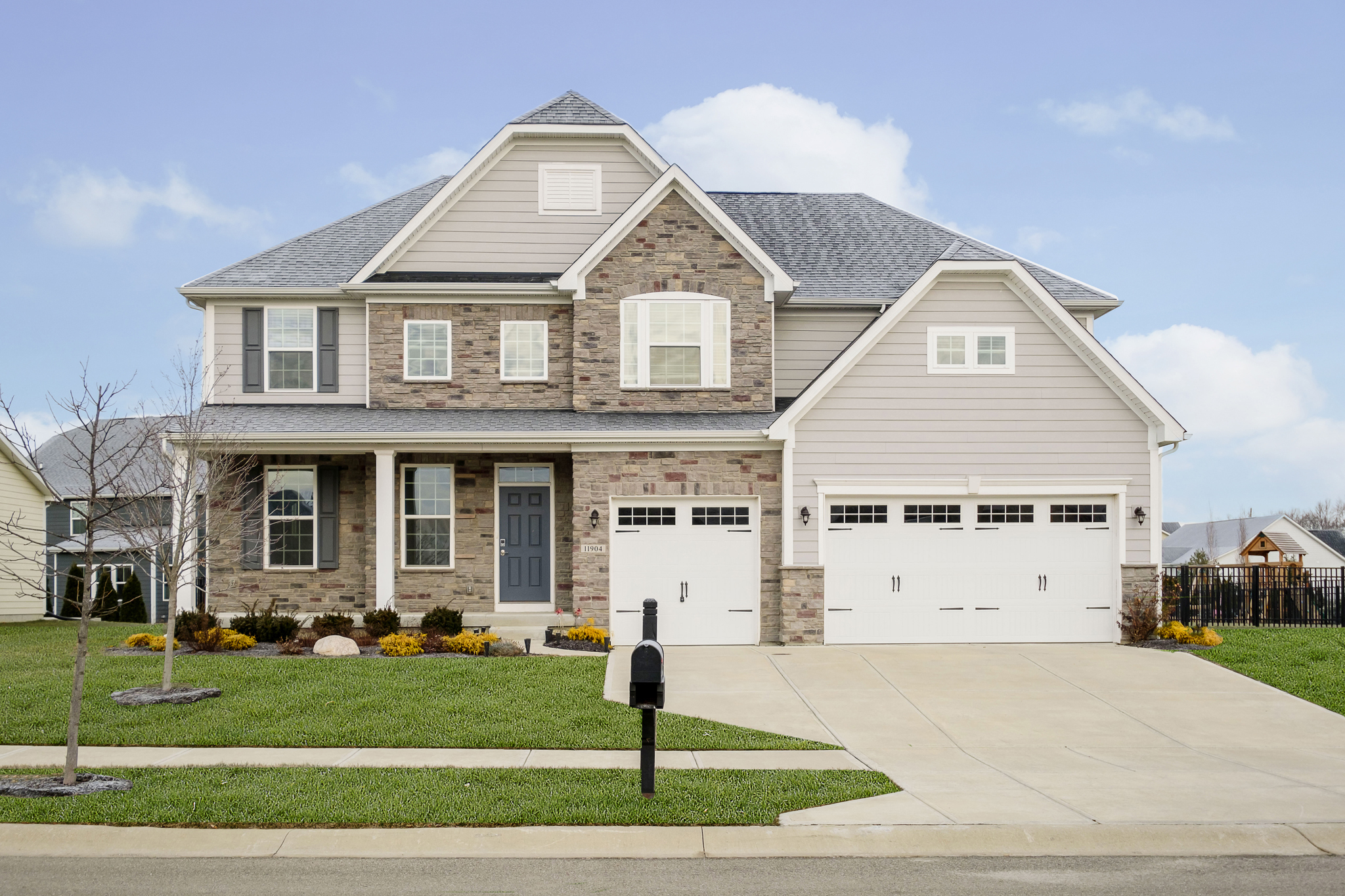 11904 West Road Zionsville IN 46077