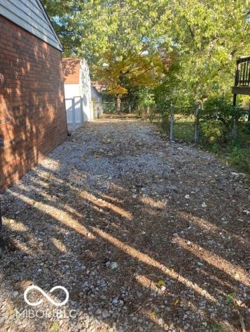 1701 S 9th Avenue Beech Grove IN 46107