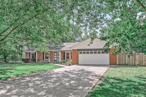 7825 Walnut Drive Avon IN 46123