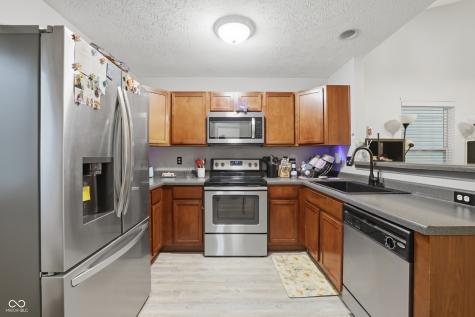3526 Shepperton Boulevard Indianapolis IN 46228