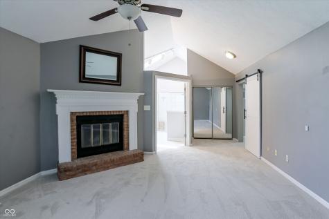 11233 Bayridge Circle E Indianapolis IN 46236