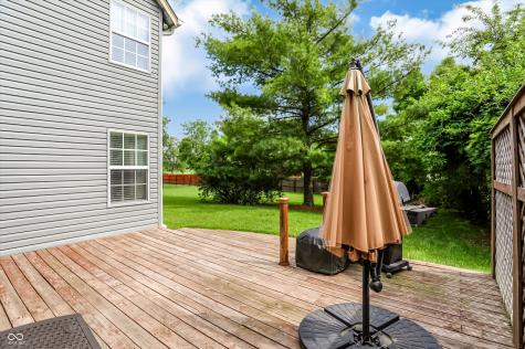 11233 Bayridge Circle E Indianapolis IN 46236