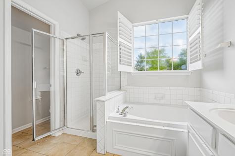 2082 Lawrin Court Indianapolis IN 46234