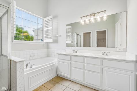 2082 Lawrin Court Indianapolis IN 46234
