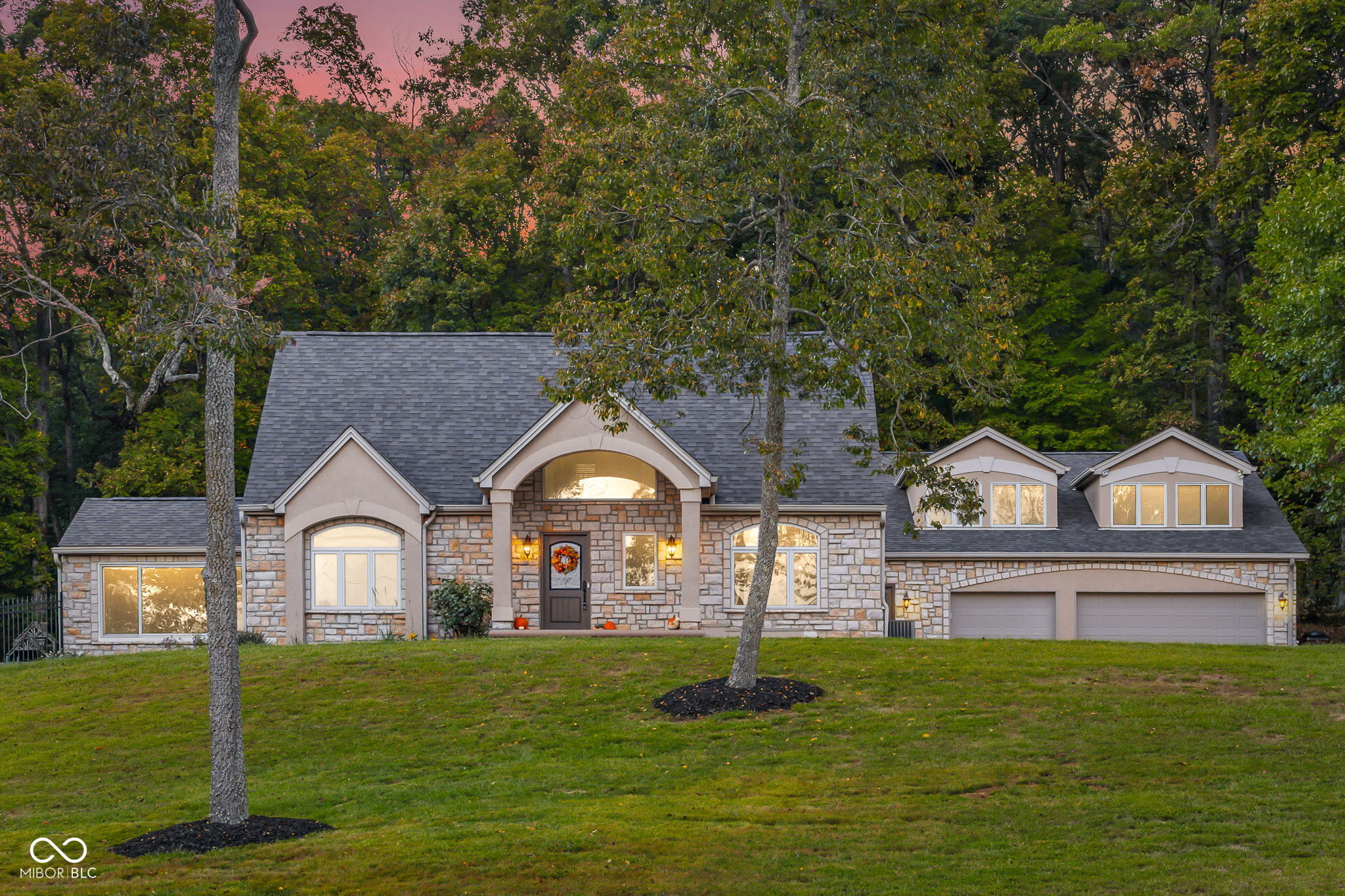 4872 S Poplar Drive Columbus IN 47201