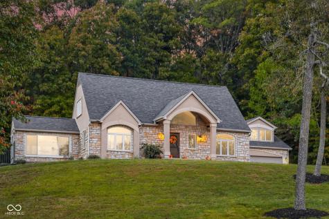 4872 S Poplar Drive Columbus IN 47201