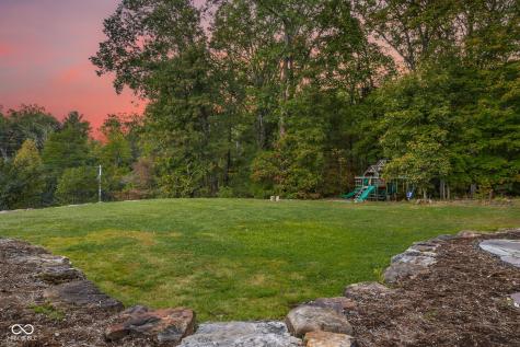 4872 S Poplar Drive Columbus IN 47201