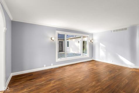4872 S Poplar Drive Columbus IN 47201