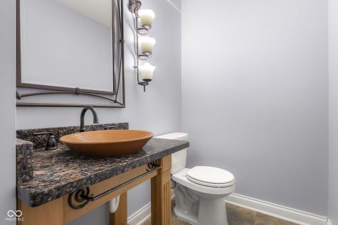 4872 S Poplar Drive Columbus IN 47201