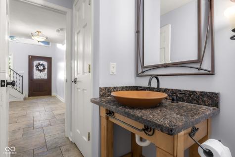 4872 S Poplar Drive Columbus IN 47201