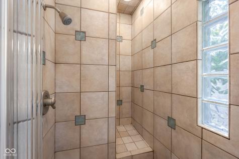 4872 S Poplar Drive Columbus IN 47201