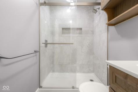 4872 S Poplar Drive Columbus IN 47201