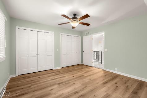 4872 S Poplar Drive Columbus IN 47201