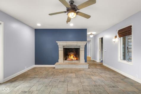 4872 S Poplar Drive Columbus IN 47201