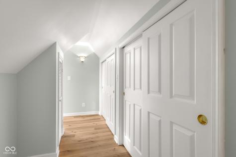 4872 S Poplar Drive Columbus IN 47201