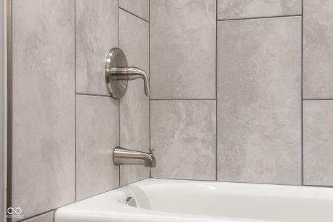 4872 S Poplar Drive Columbus IN 47201