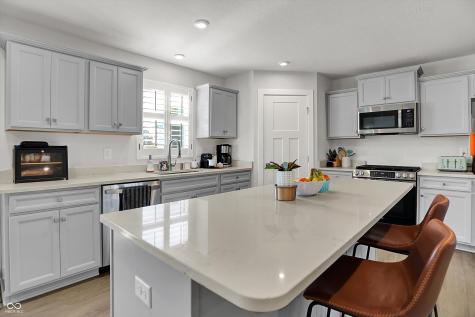 953 Independence Drive Edinburgh IN 46124