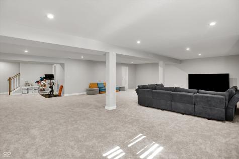 953 Independence Drive Edinburgh IN 46124