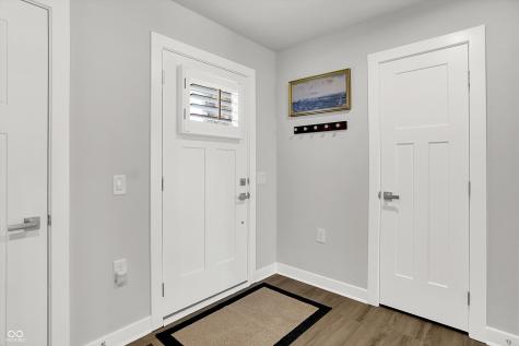953 Independence Drive Edinburgh IN 46124